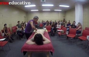 Clase nº1 de masaje erótico anal