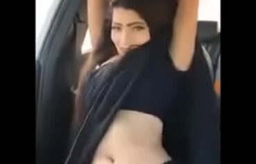 New Year Celebration by Pakistani Actress   Drinking,Dancing and Music in Car Pl