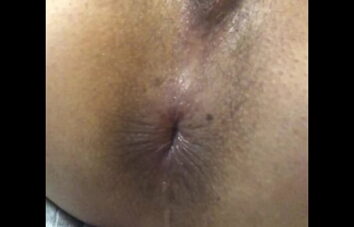 Sexy Anal squirt